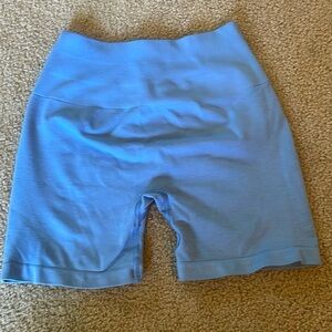 NWT Alphalete AMPLIFY SHORT 4.5". Never worn